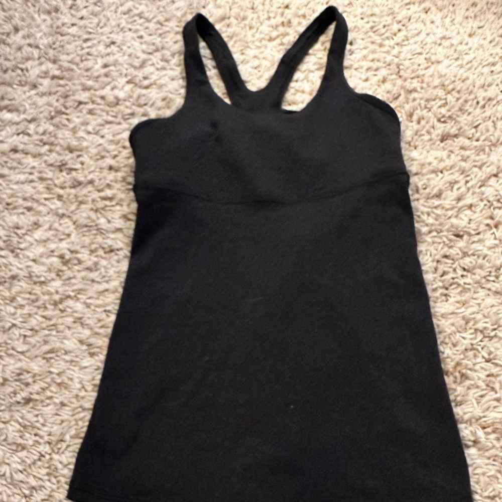 Lululemon tank top size 2